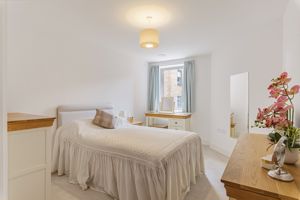 Bedroom- click for photo gallery